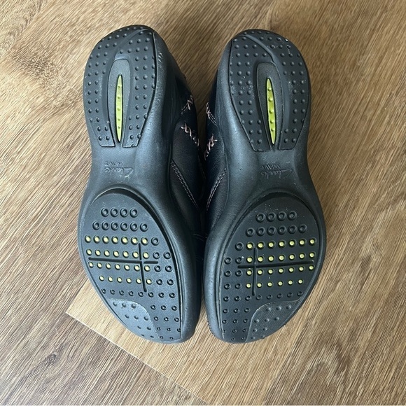 Clarks Wave leather walking shoe, size 6M - Picture 6 of 7